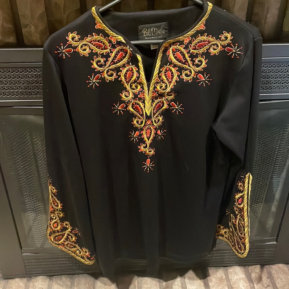 Bob Mackie Woman’s size Small Black, Long Sleeve Wearable Art Shirt